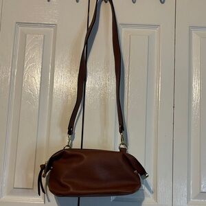 Elegant Brown Leather Shoulder Bag
